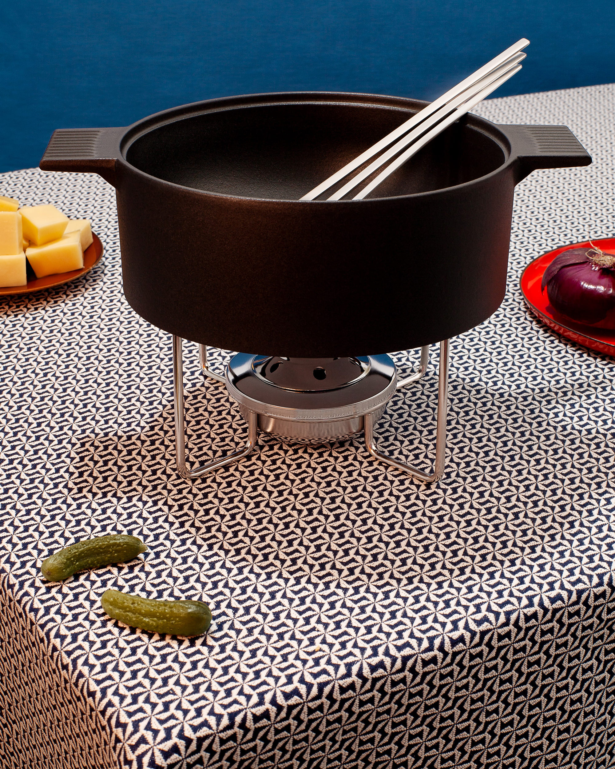 Mono Fondue by Mark Braun Credits Studio Likeness 09