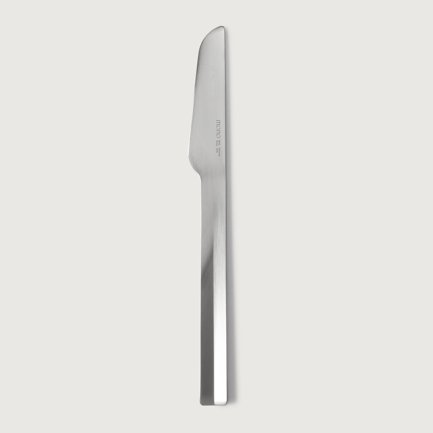 Mono V table knife